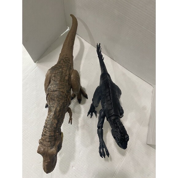 Jurassic Park World Mattel T-Rex & Scorpios Rex Action & Sound Dinosaur Figure - Picture 4 of 6